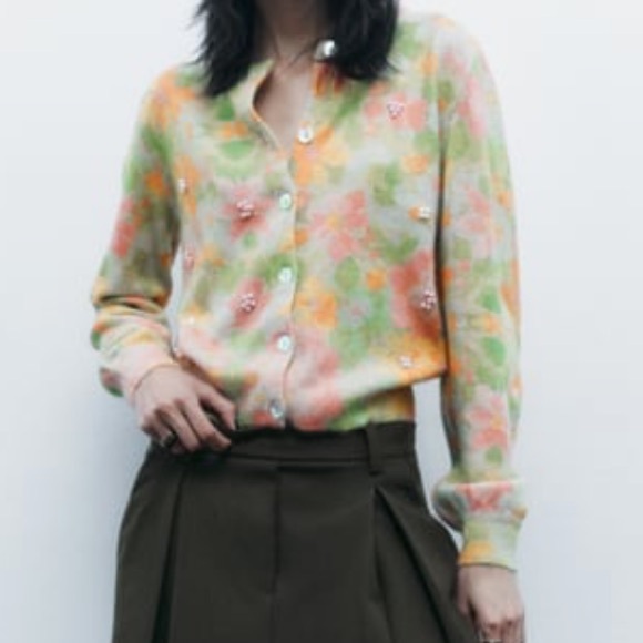 Zara Floral Cadigan - Size Small - Picture 2 of 3